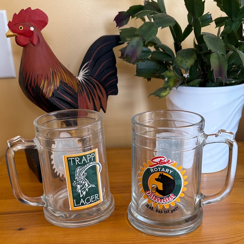 😎Stowe Octoberfest Rotary Club Glass Beer Steins Mugs🍻